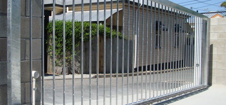 Commercial Swing Gate Repair Los Alamitos